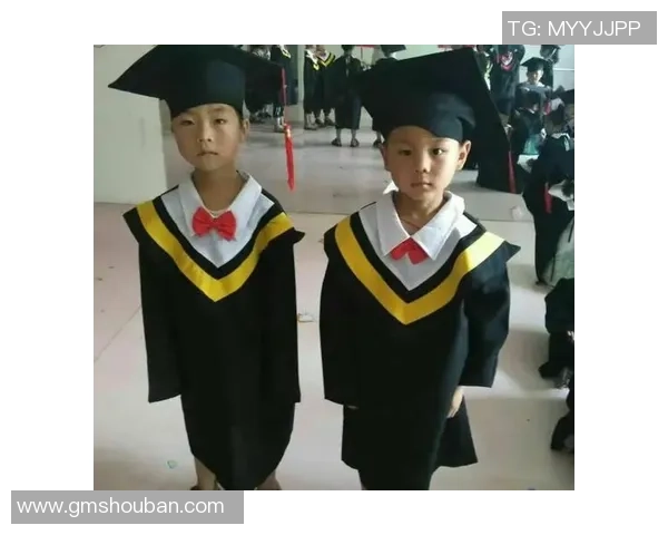 回家足球：在温暖的家中重拾童年梦想与激情的绿茵之旅