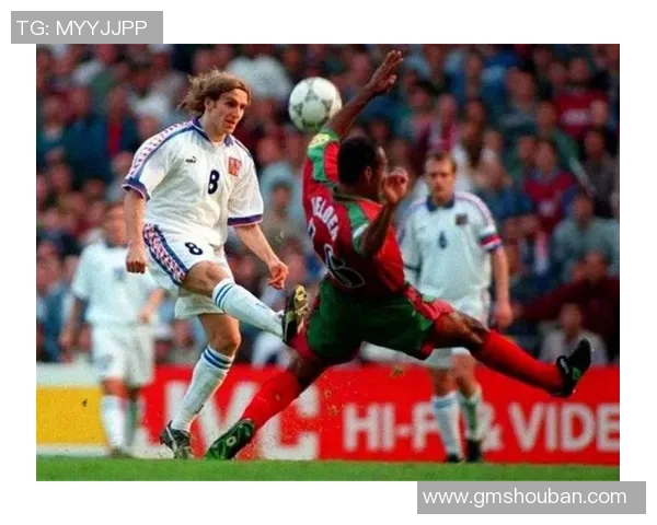 捷克足球传奇人物盘点:那些改变历史的球星与他们的辉煌成就 捷克足球传奇人物盘点:那些改变历史的球星与他们的辉煌成就