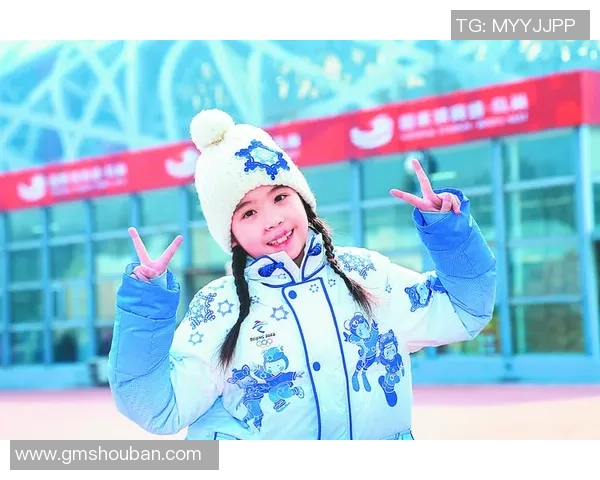 足球小妮的梦想之旅:从小球场到世界舞台的成长故事 足球小妮的梦想之旅:从小球场到世界舞台的成长故事